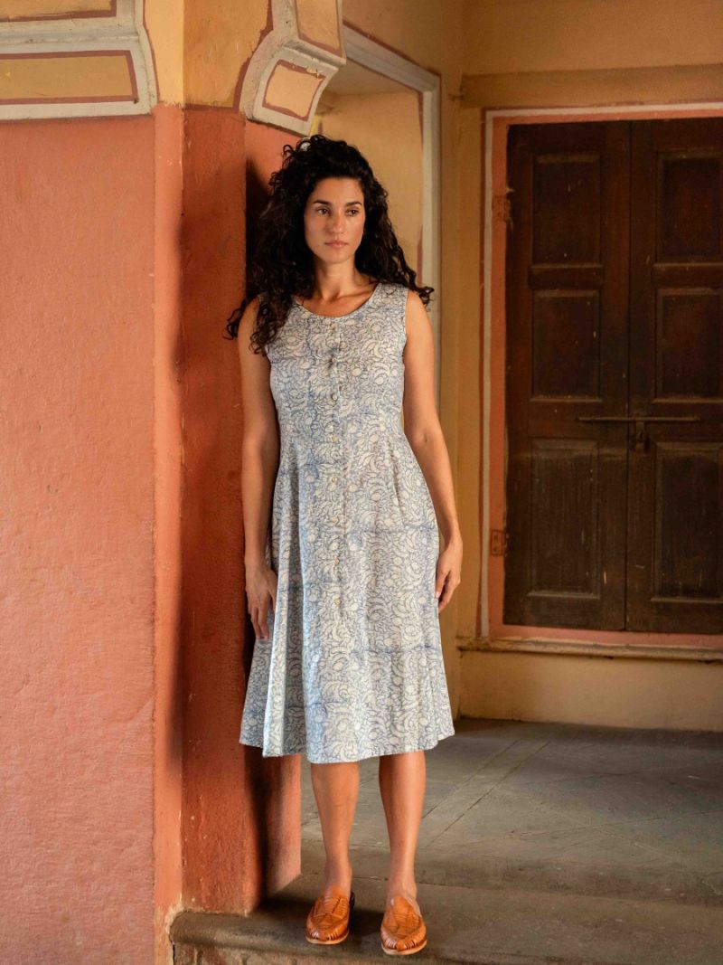 Female Midikleid ohne Ärmel - Blockdruck Archiv Kollektion  , aus weicher Baumwolle für 