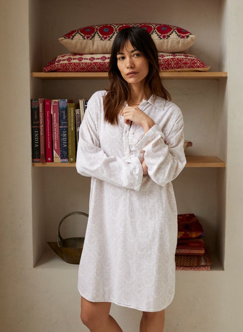 Female Nachthemd - Beige Bloom - The Cotton Cashmere Collectie  , gemaakt van zacht katoen voor 