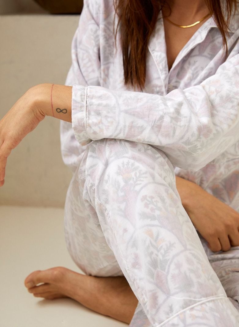 Female Pyjama - Floral - La Collection Coton Cachemire  , en coton doux pour 