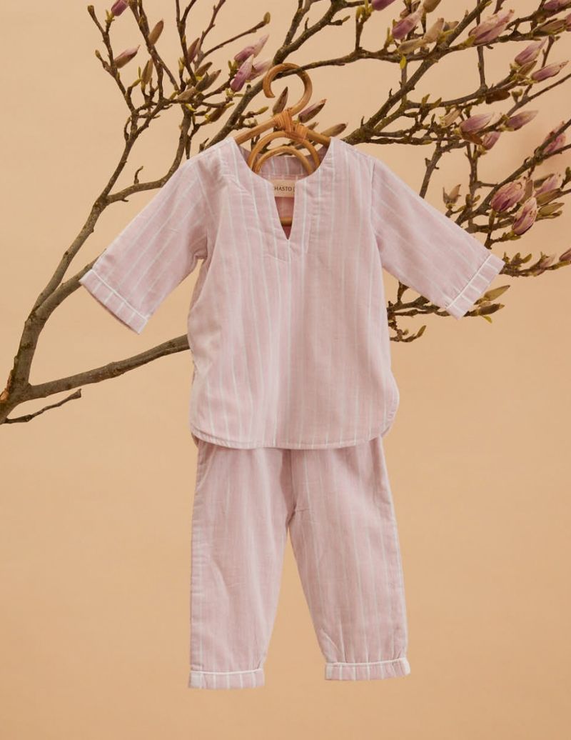 Unisex Kinderpyjama - Jaipur Red Stripe - Die Cotton-Cashmere-Kollektion  , aus weicher Baumwolle für 