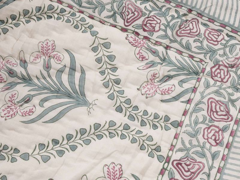 Unisex Quilt - Green Ivy  , made of soft cotton for 